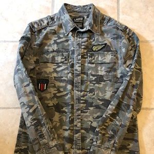 Men Camo Shirt/Blazer
